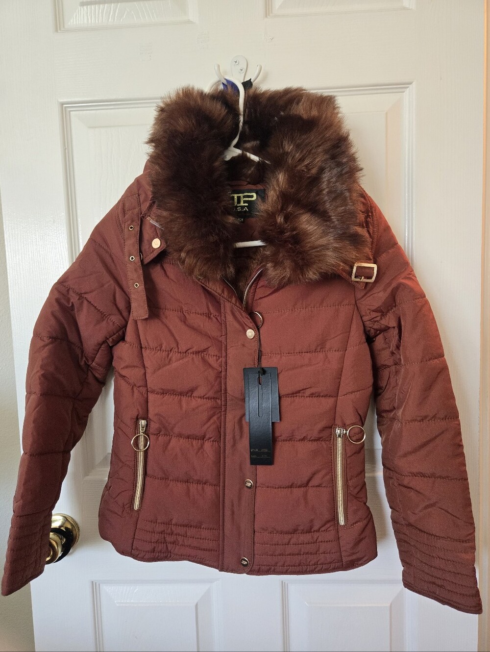 Women’s Quilted Faux-Fur Collar Jacket - Brown